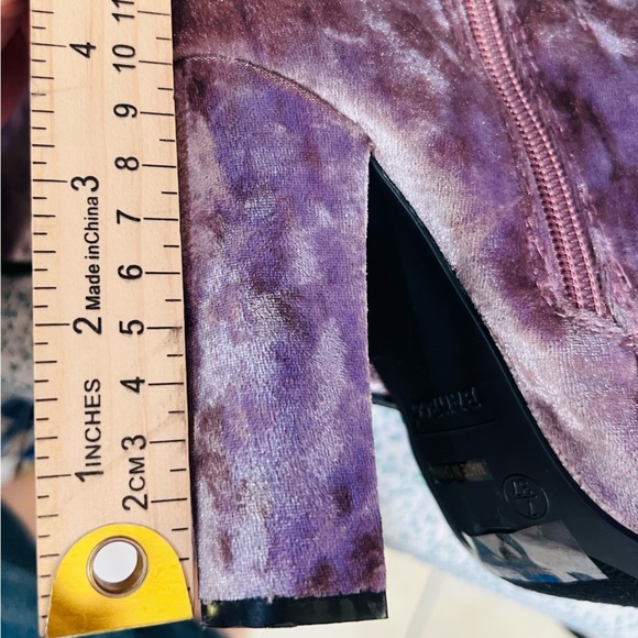 BAMBOO Mauve Madam Taupe crush velvet OTK Thigh High Chunky Heel Boot size 7 - Picture 3 of 8